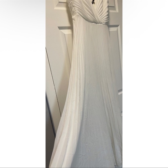 BHLDN x Badgley Mischka Sloane Size 6Ivory Pleated Maxi Wedding Dress - Picture 6 of 11